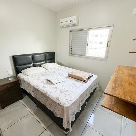 207- Apartamento De 2 Quartos No Alto Caicaras Patos de Minas Eksteriør billede